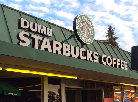 咖啡店取名“脑残星巴克” 生意红火不怕告 