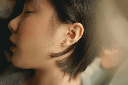 男人耳朵面相特征，男人耳朵长痣代表什么