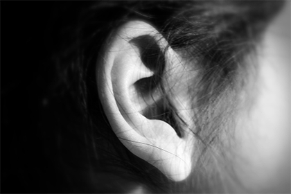 男人耳朵面相特征，男人耳朵长痣代表什么